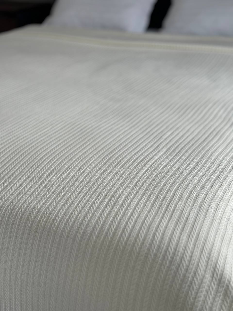 Bedspread "Braid", 100% cotton, milk color