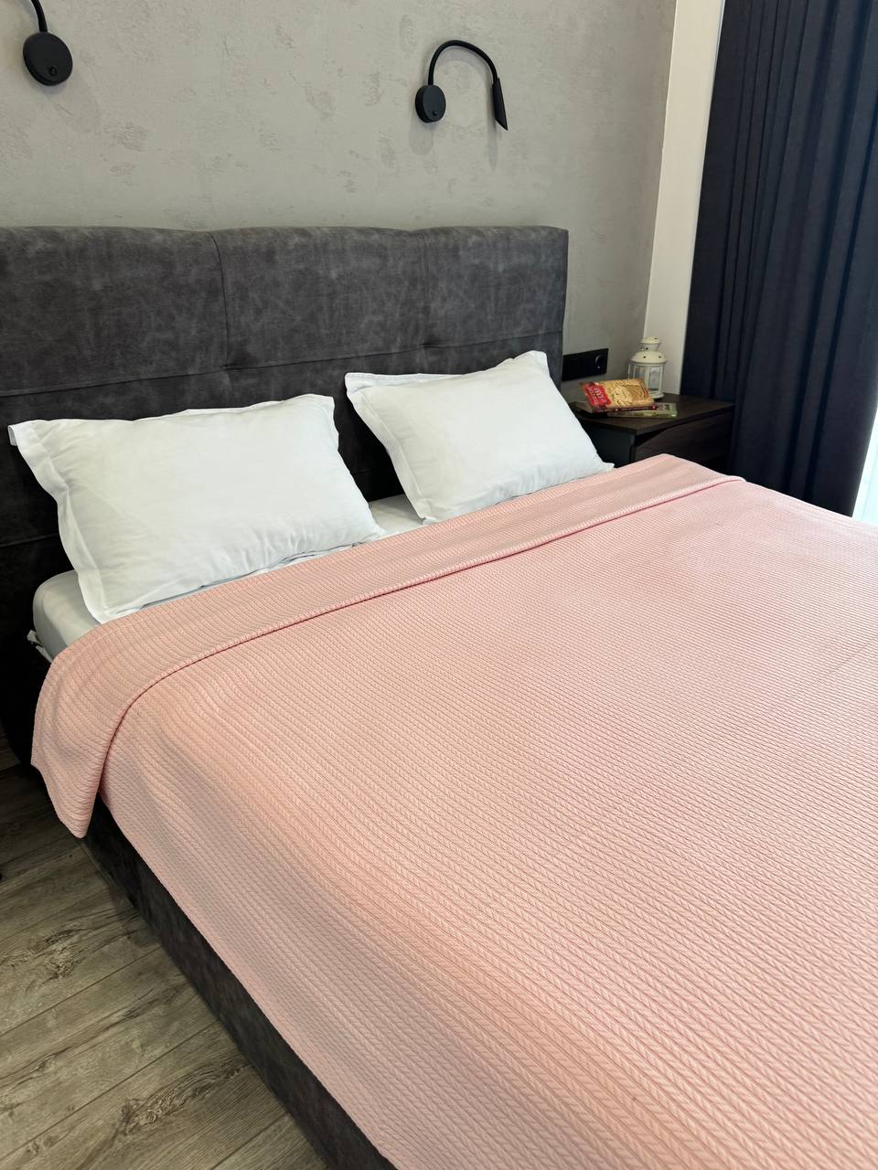 Bedspread "Braid", 100% cotton, pink color