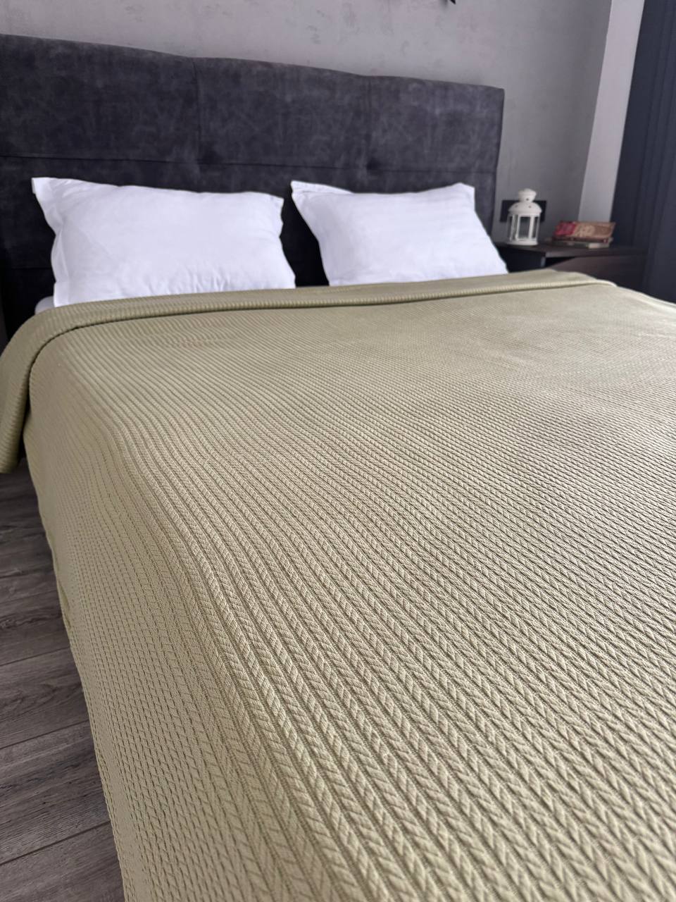 Bedspread "Braid", 100% cotton, pistachio color