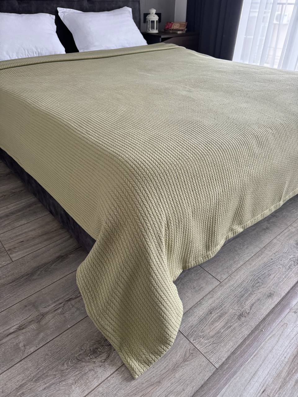 Bedspread "Braid", 100% cotton, pistachio color