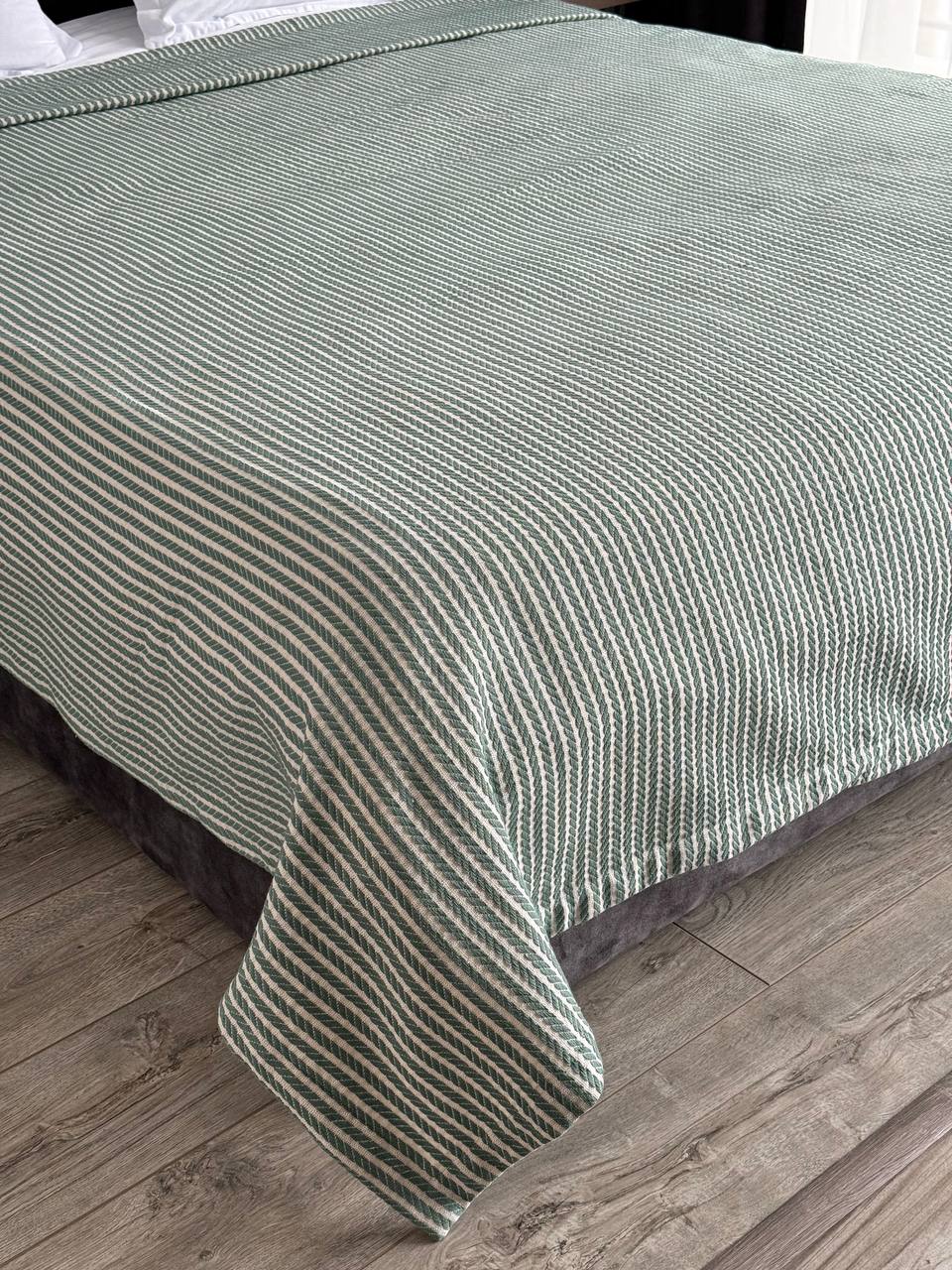 Plaid bedspread braid-combined, 100% cotton, green color