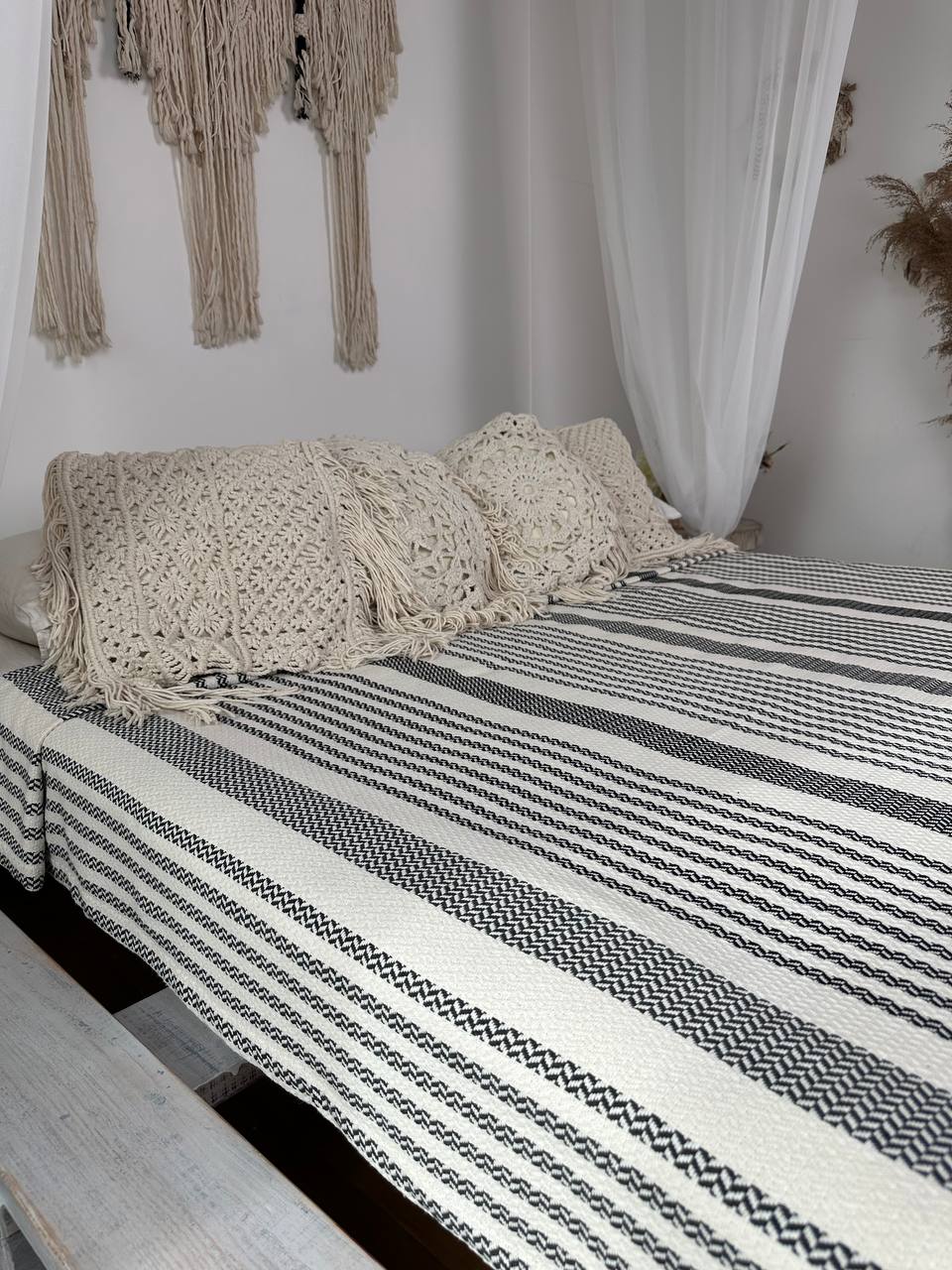 Plaid bedspread “Line”, 100% cotton, dark gray color