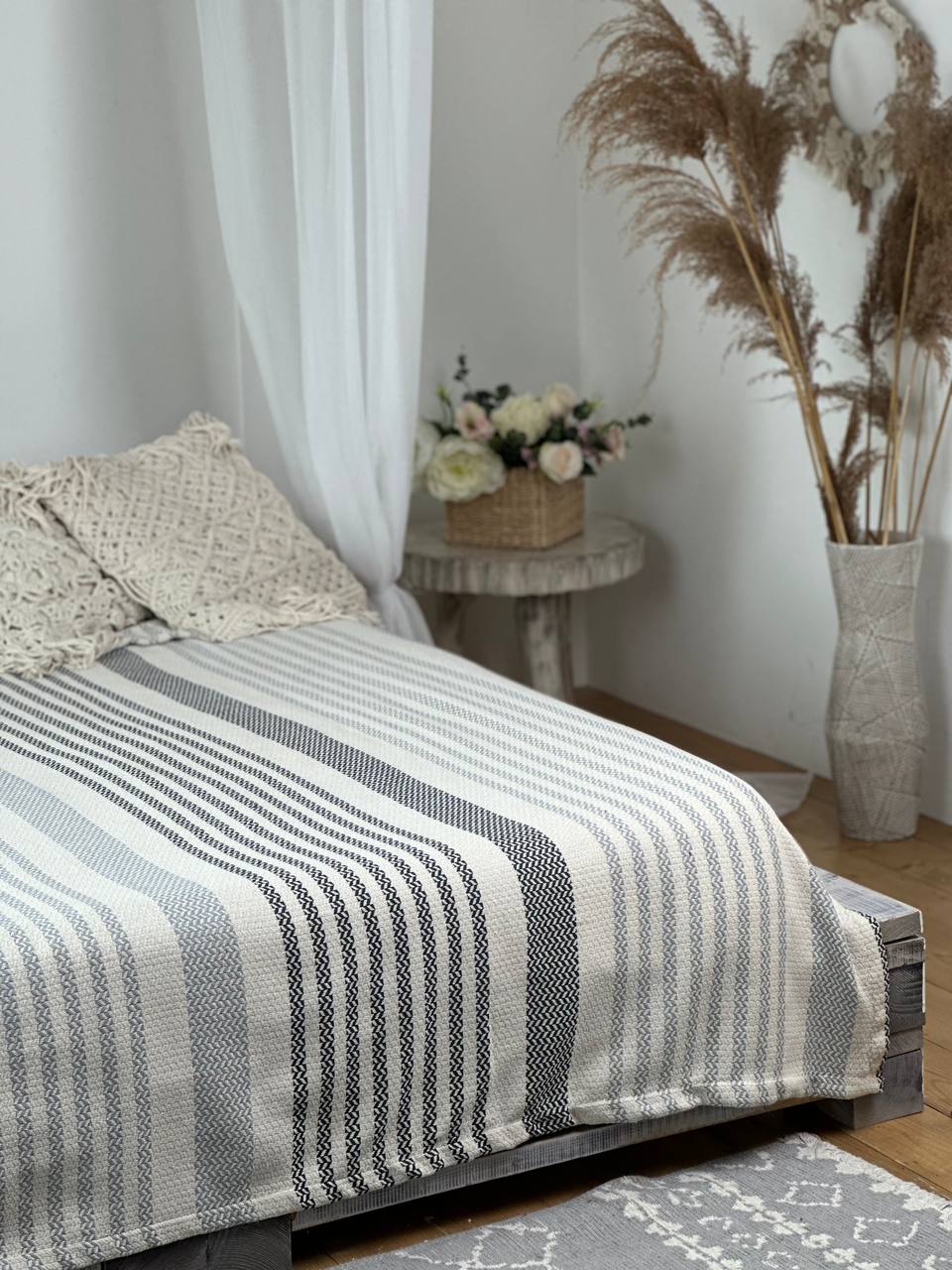 Plaid bedspread “Line”, 100% cotton, gray color