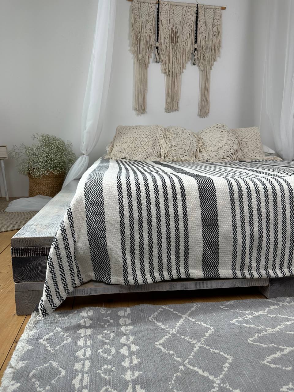 Plaid bedspread “Line”, 100% cotton, dark gray color