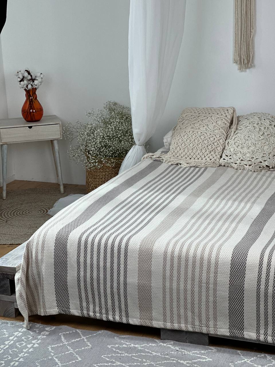 Plaid bedspread “Line”, 100% cotton, beige color
