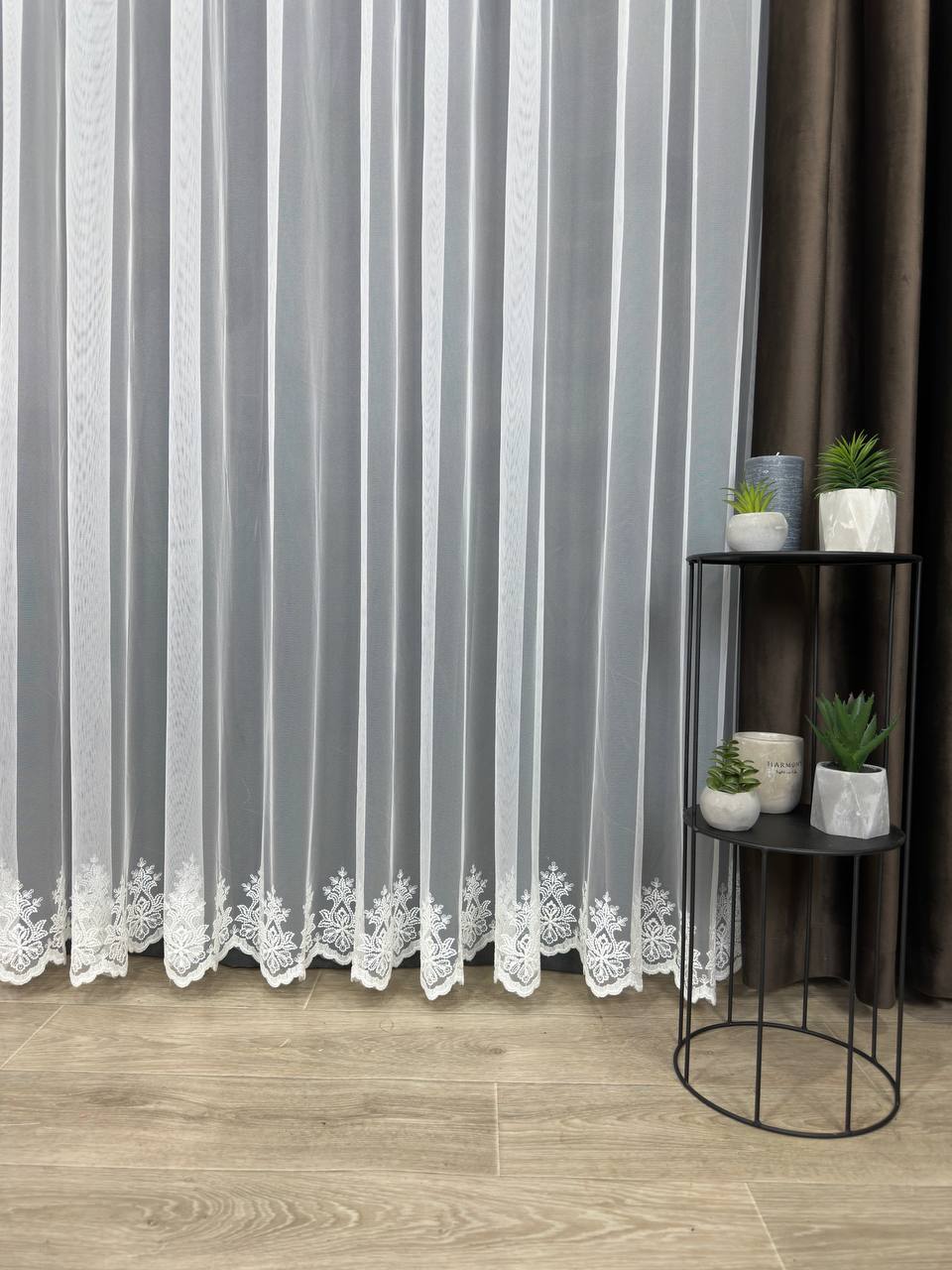 Sheer curtain with embroidered bottom, milk color
