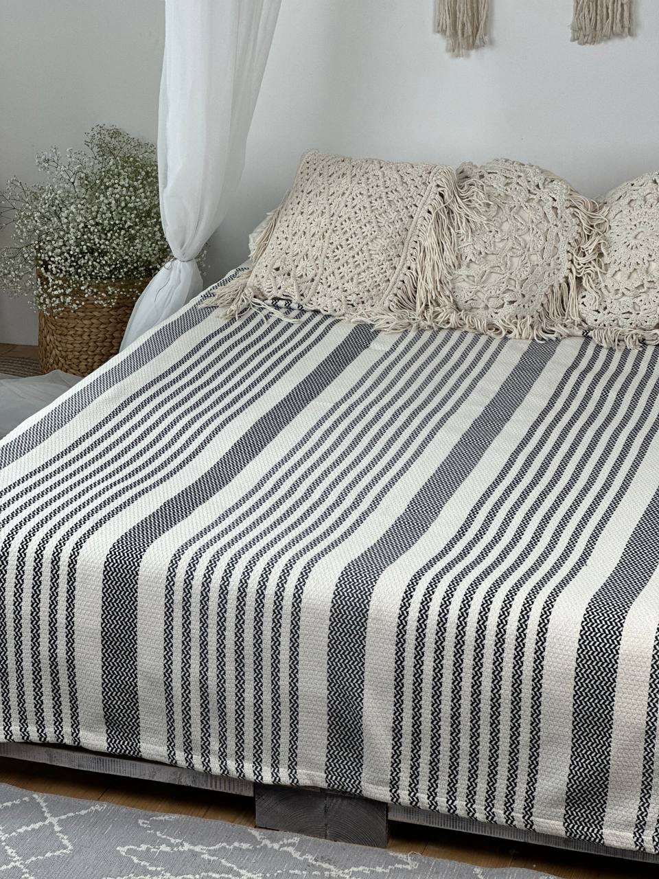 Plaid bedspread “Line”, 100% cotton, dark gray color