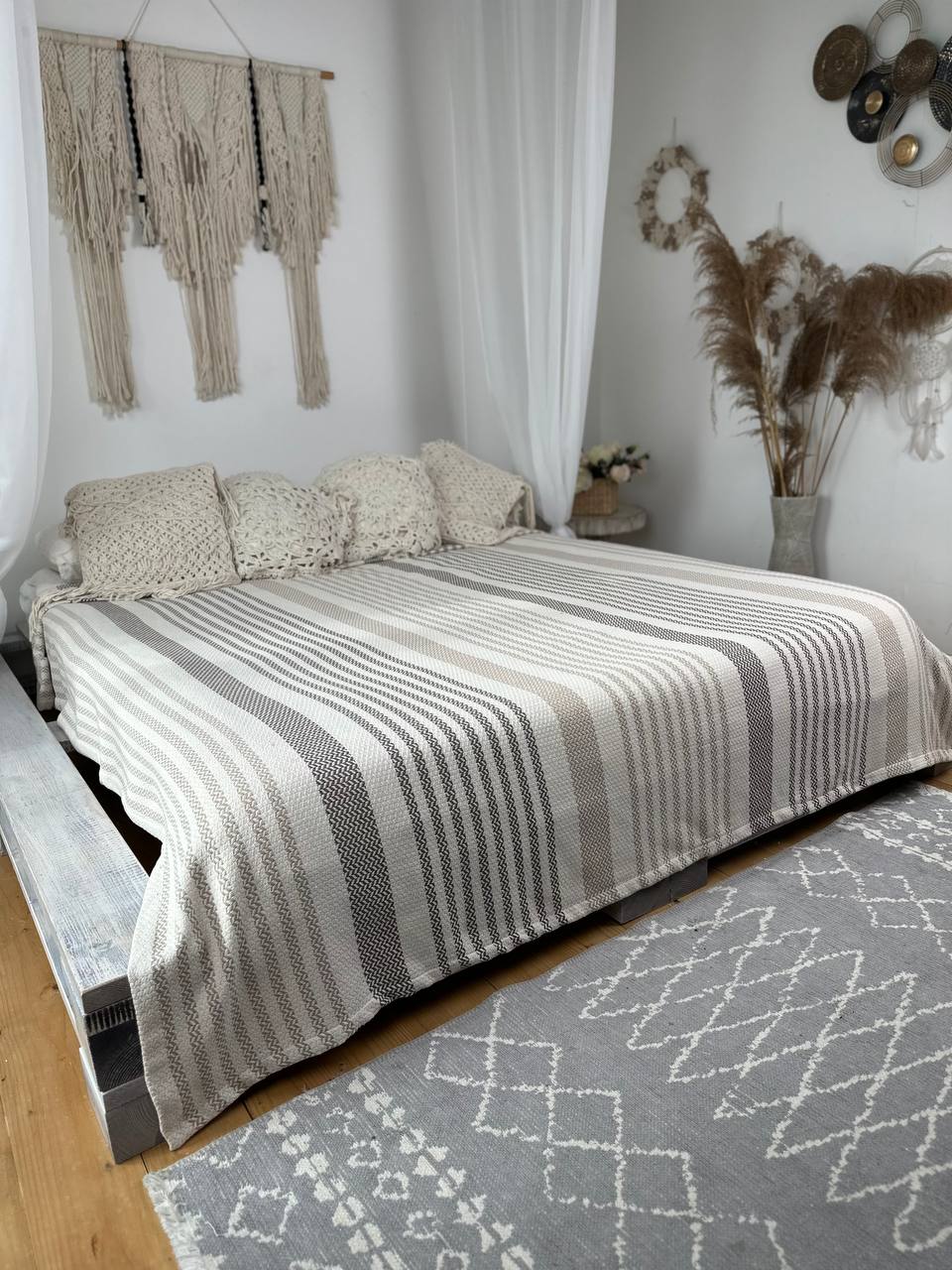Plaid bedspread “Line”, 100% cotton, beige color