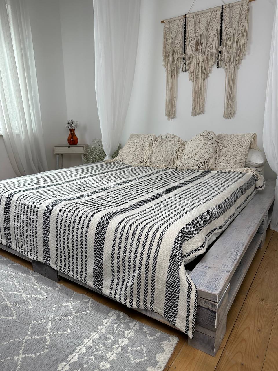 Plaid bedspread “Line”, 100% cotton, dark gray color