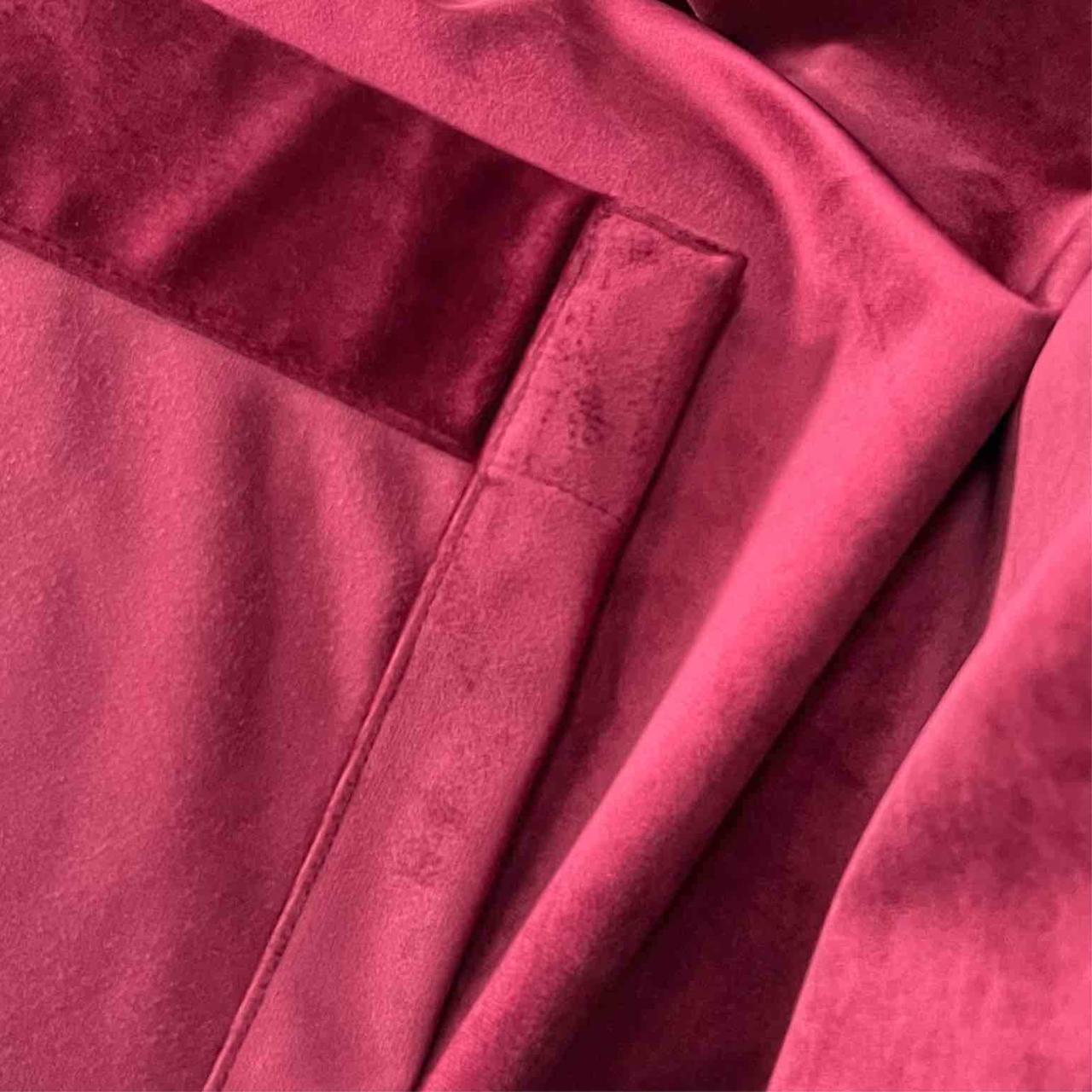 Velvet plain curtains, red color