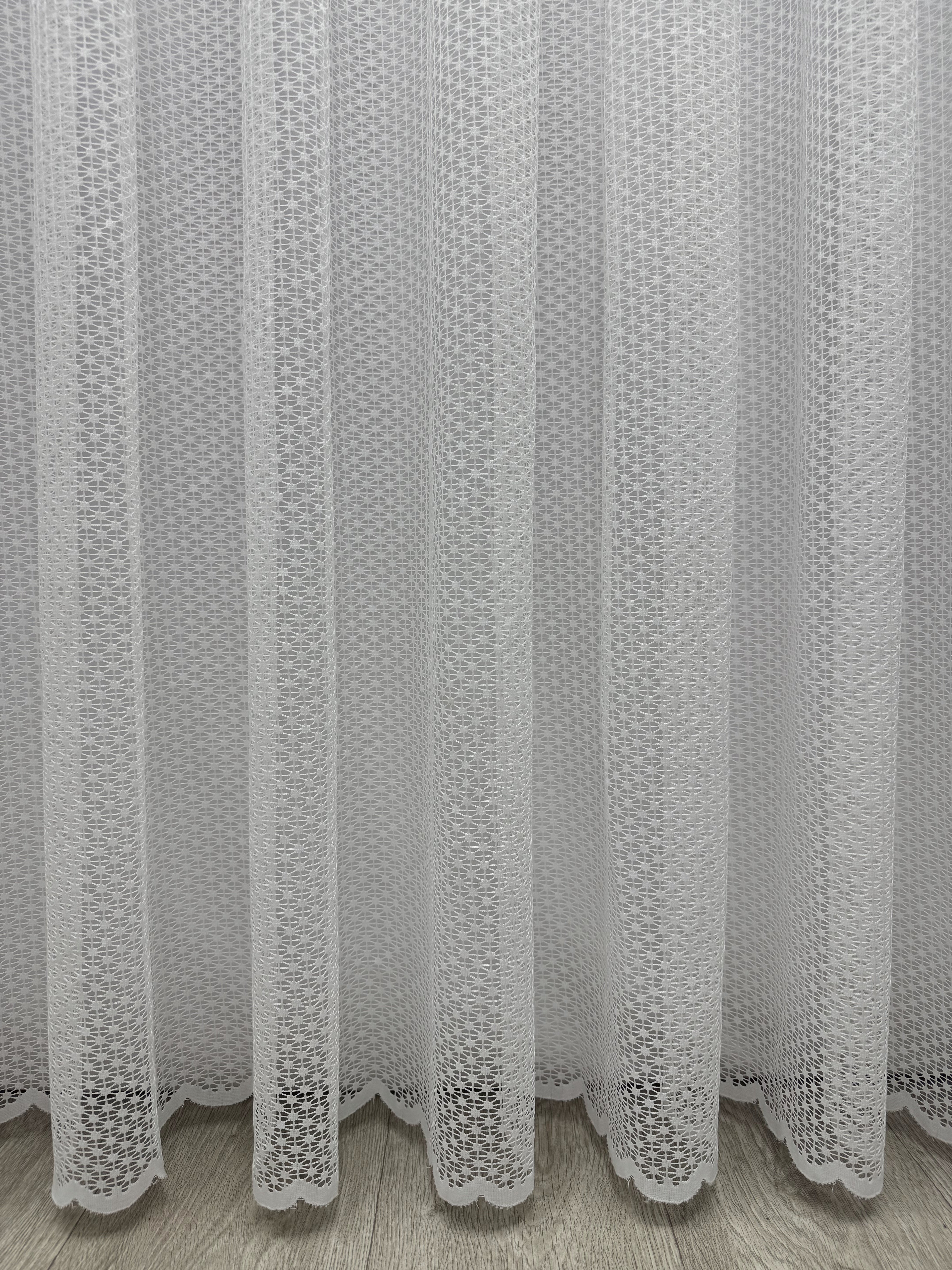 Guipure sheer curtain with embroidery, milk color