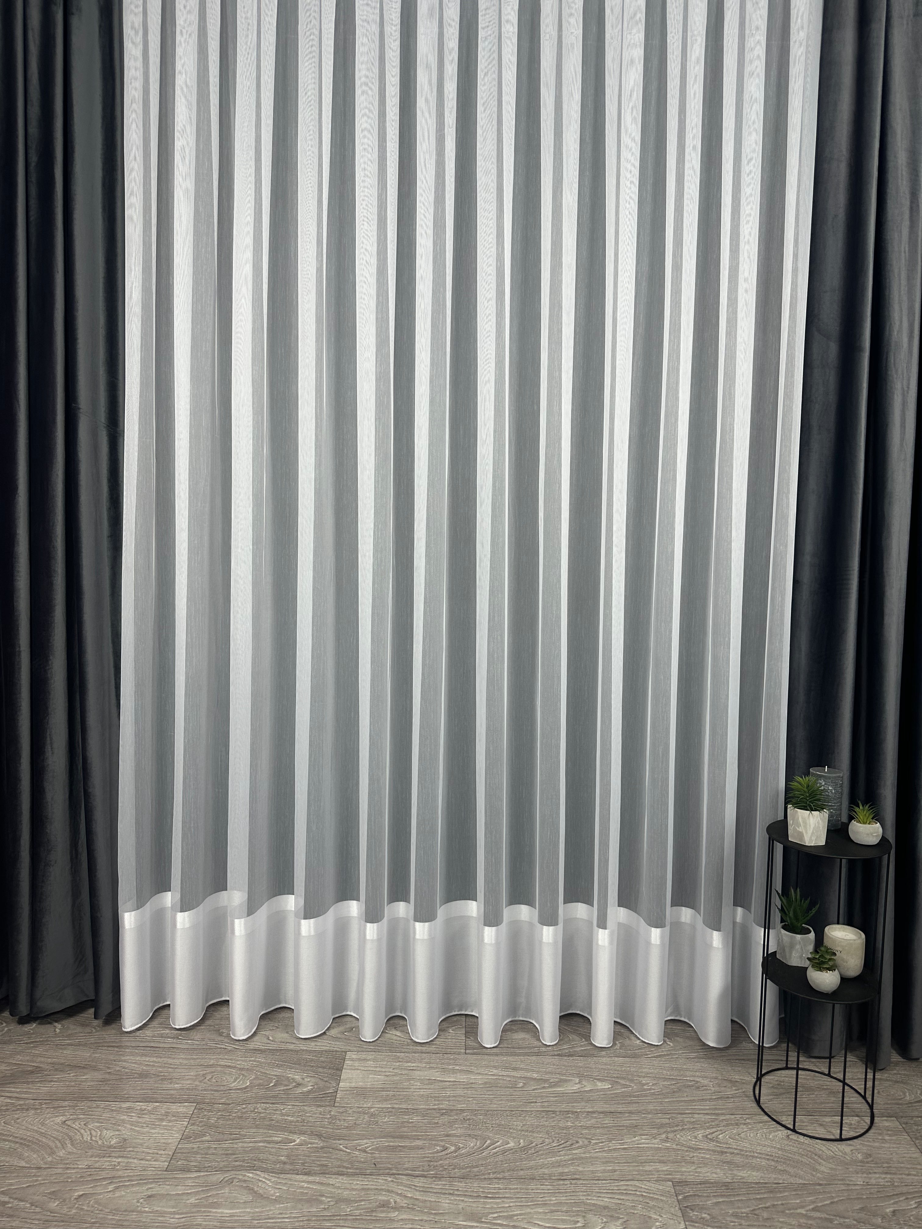 Sheer curtain with stripes and satin inserts, white color