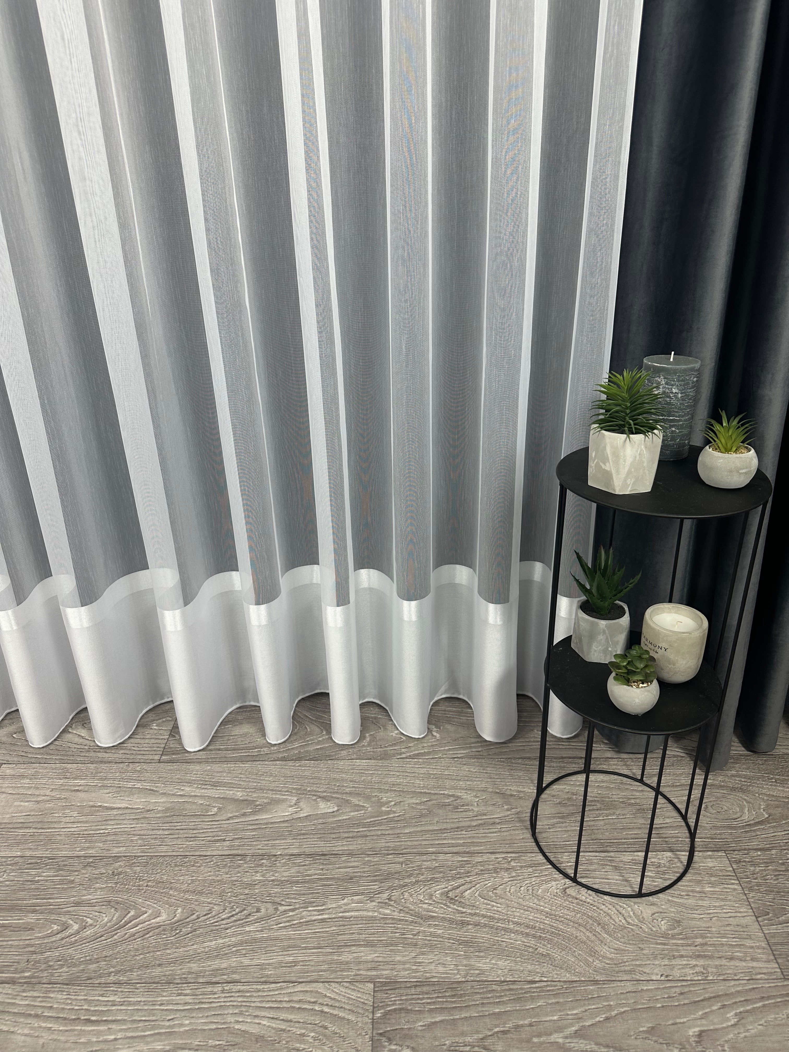 Sheer curtain with stripes and satin inserts, white color