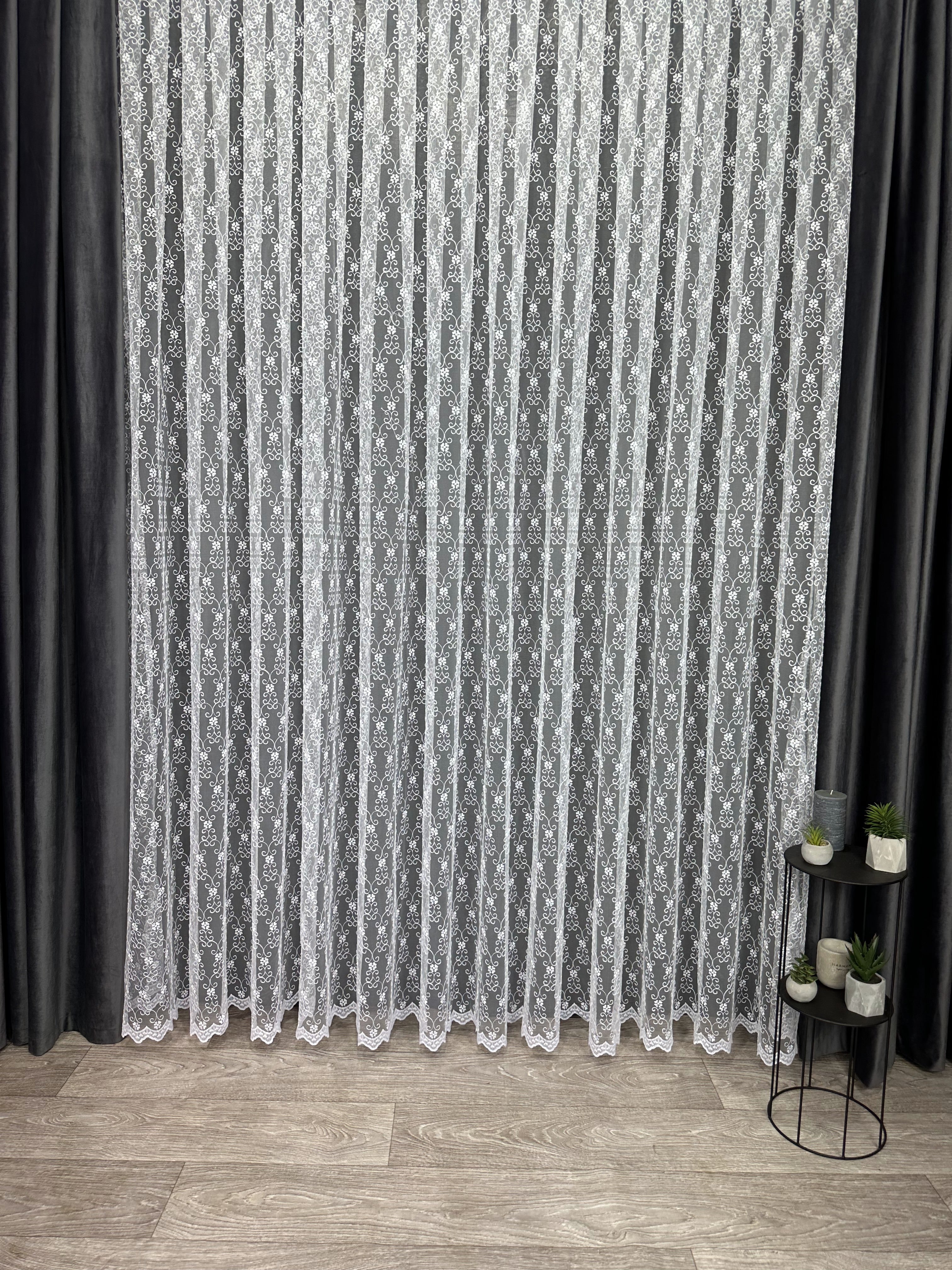 Sheer curtain with beautiful embroidery, white color