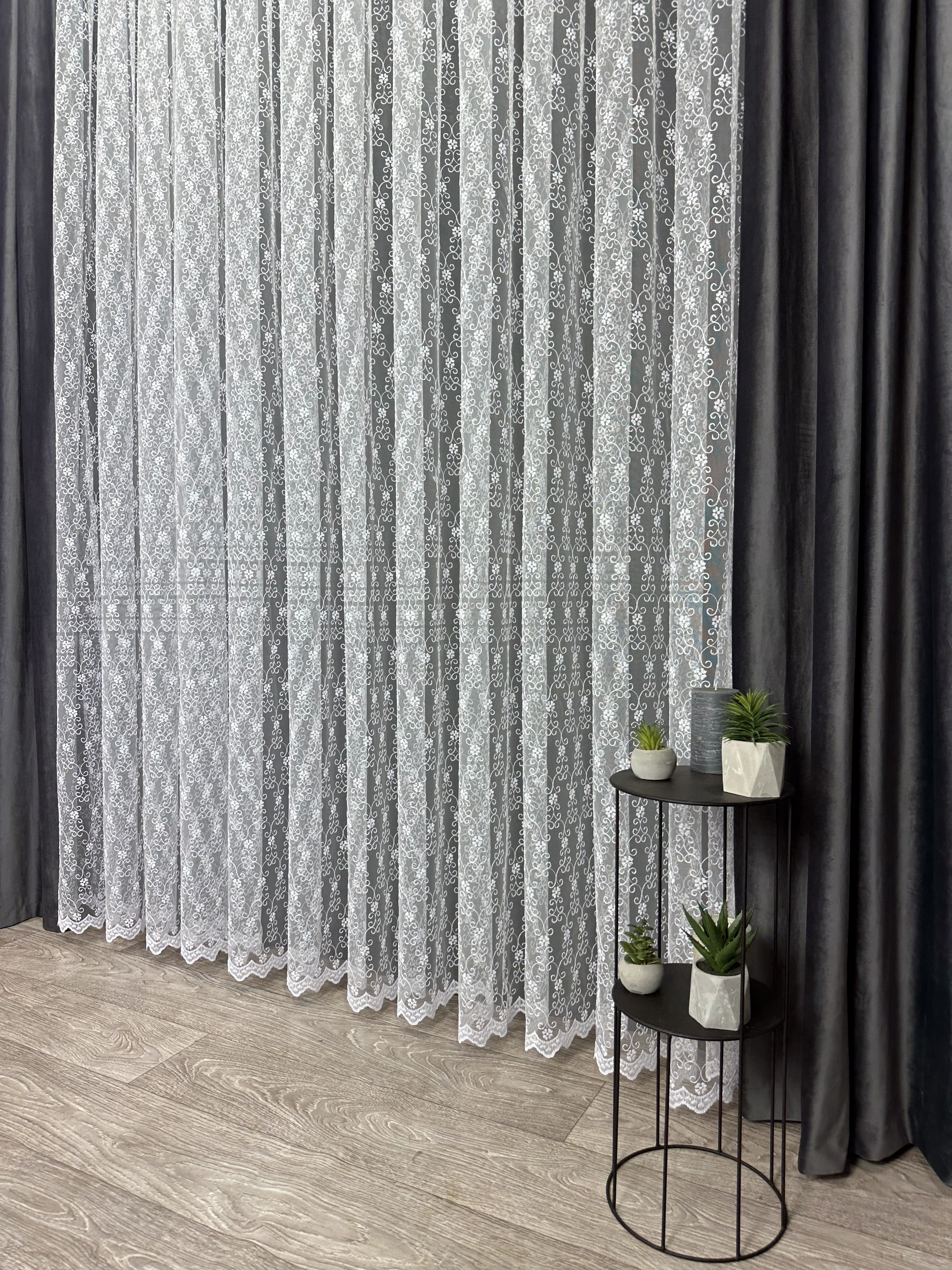 Sheer curtain with beautiful embroidery, white color