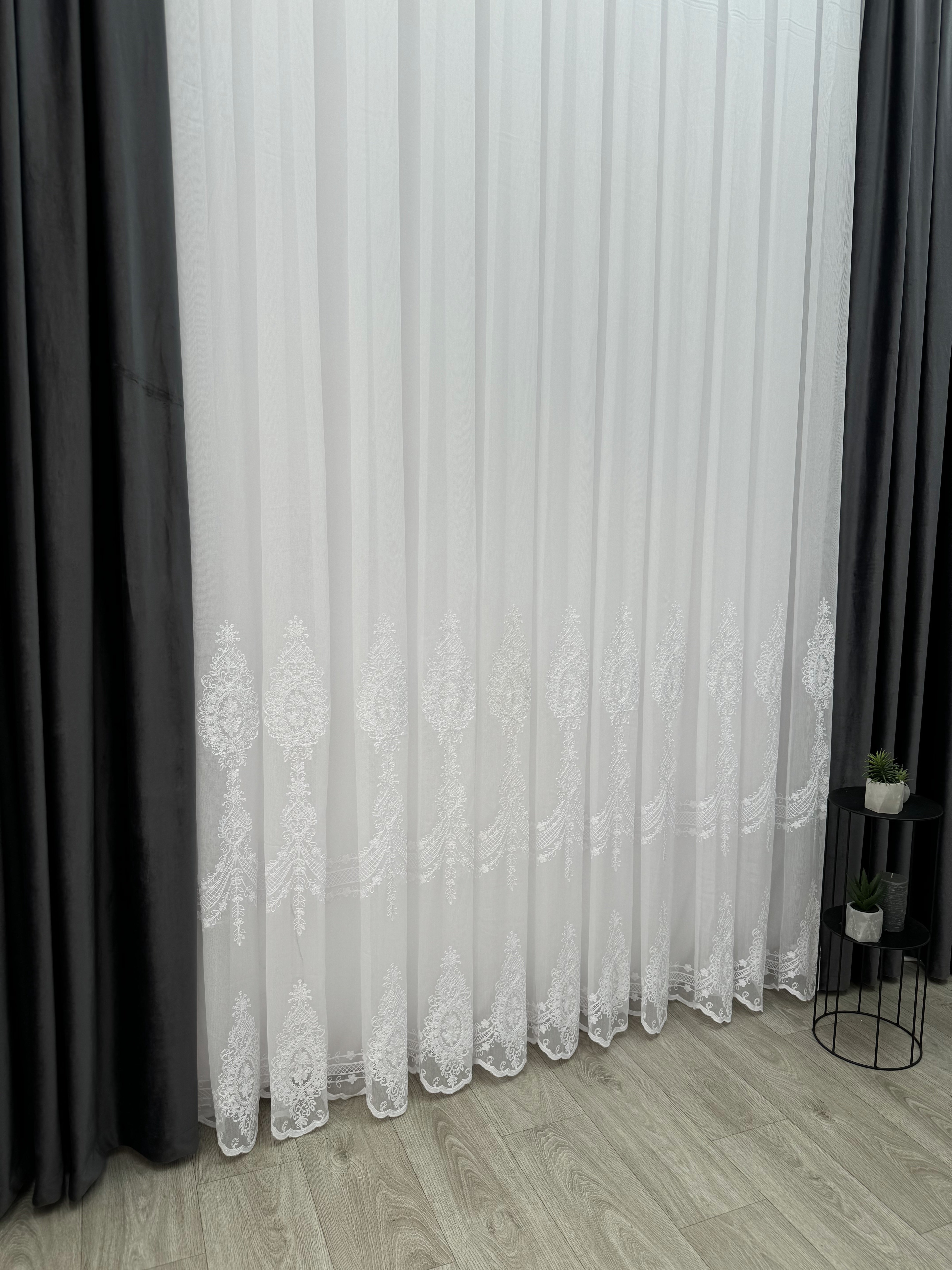 Sheer curtain with beautiful embroidery, white color