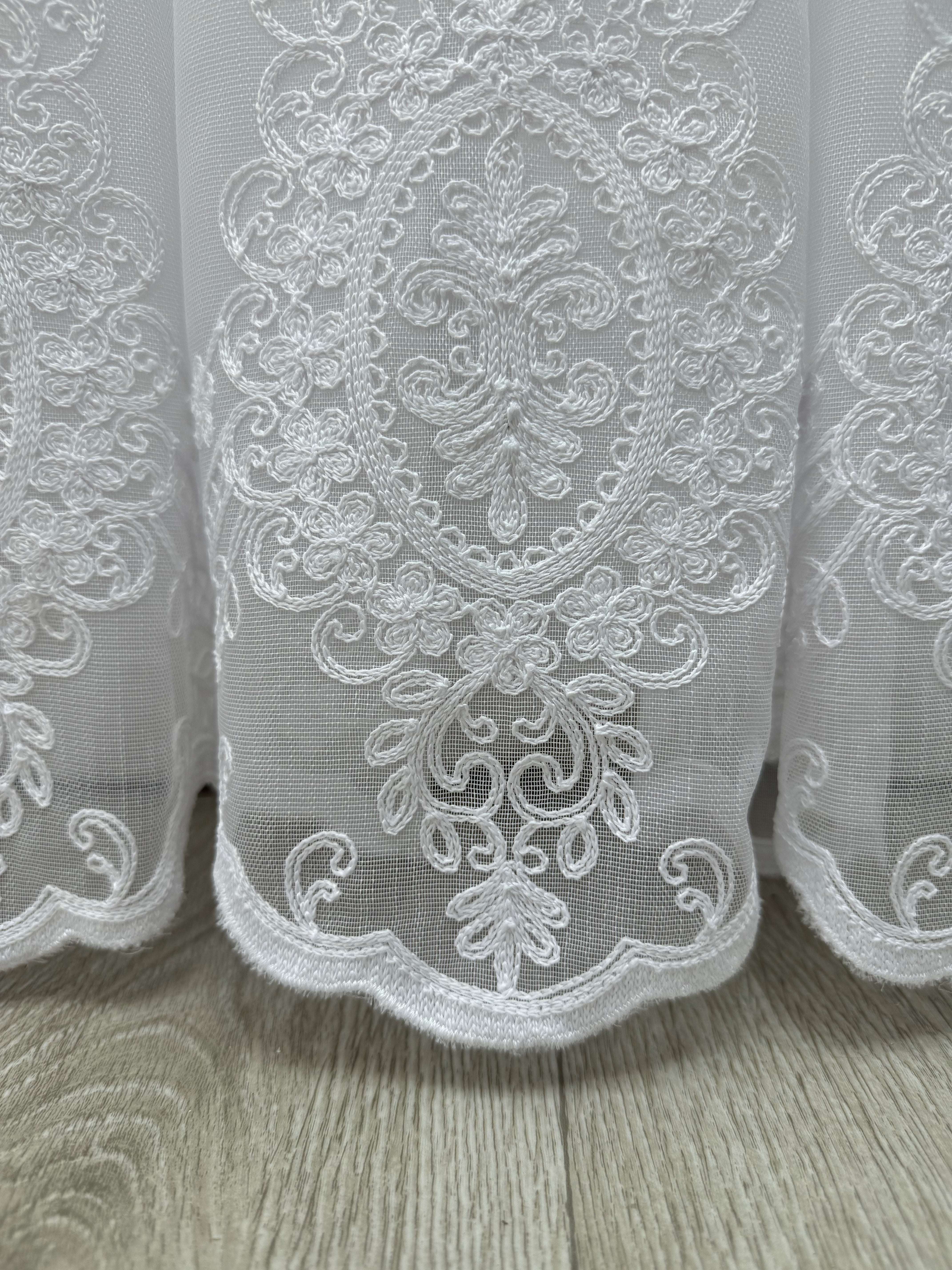 Sheer curtain with beautiful embroidery, white color