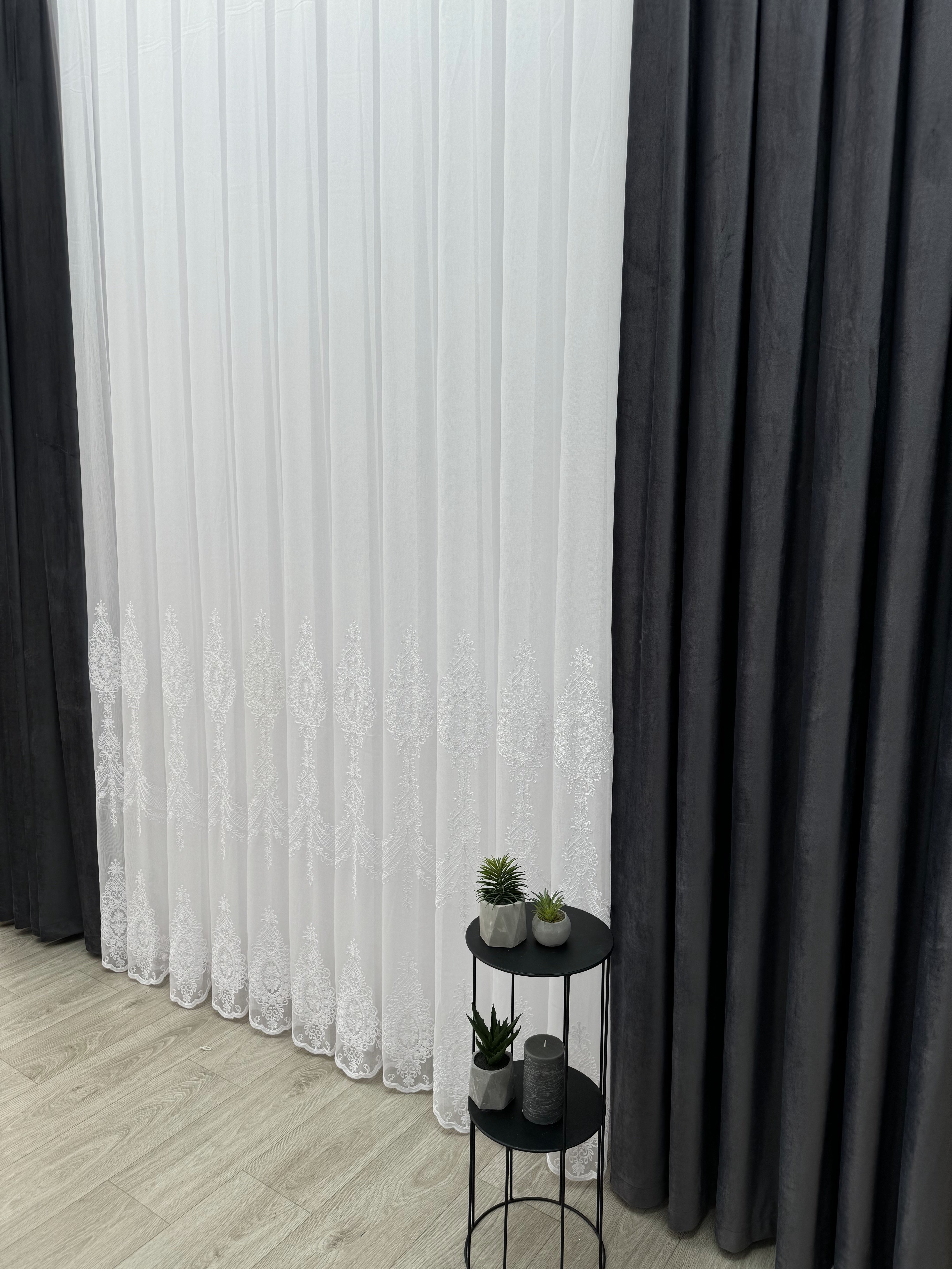 Sheer curtain with beautiful embroidery, white color