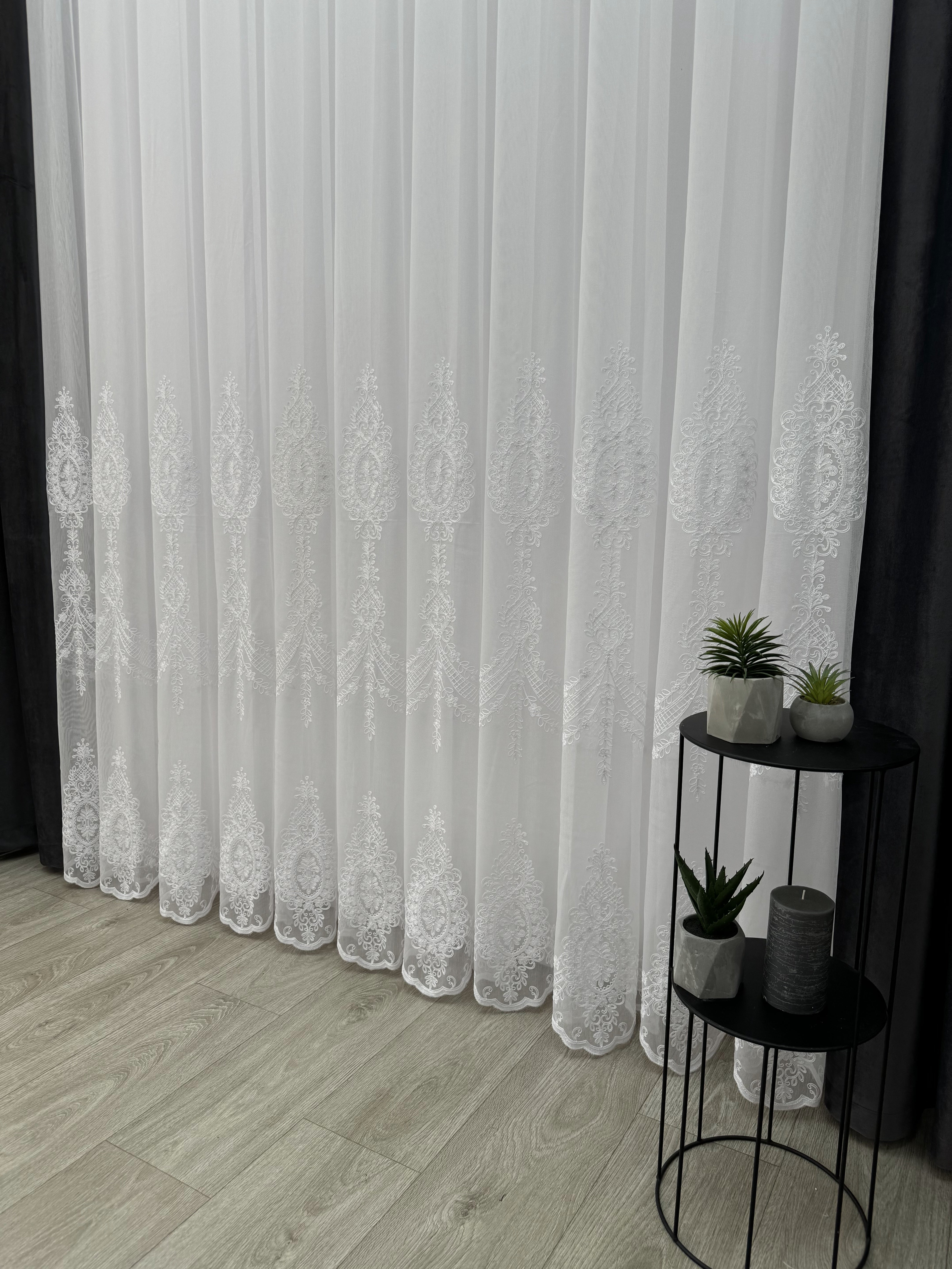 Sheer curtain with beautiful embroidery, white color