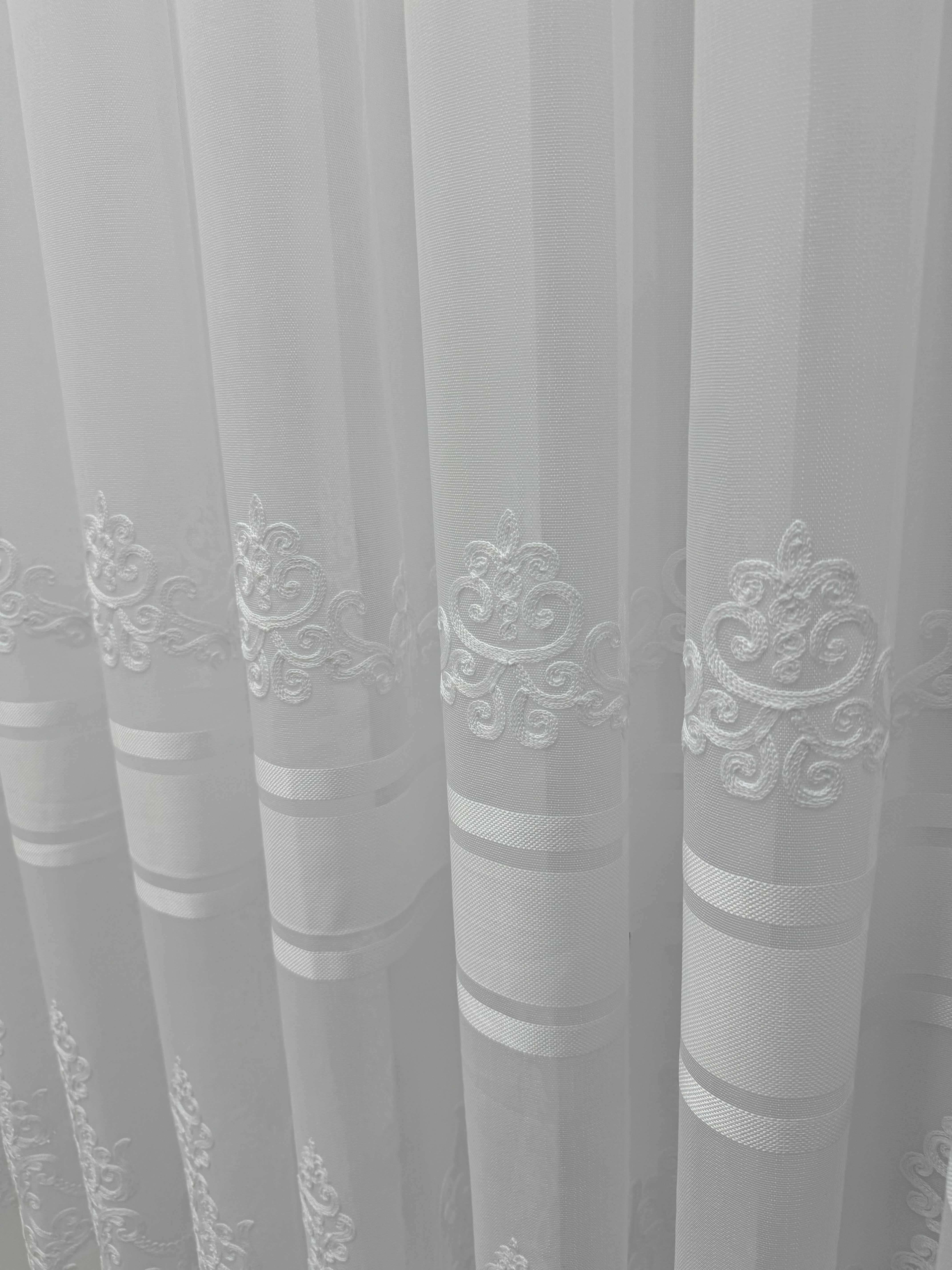 Sheer curtain with beautiful embroidery, white color