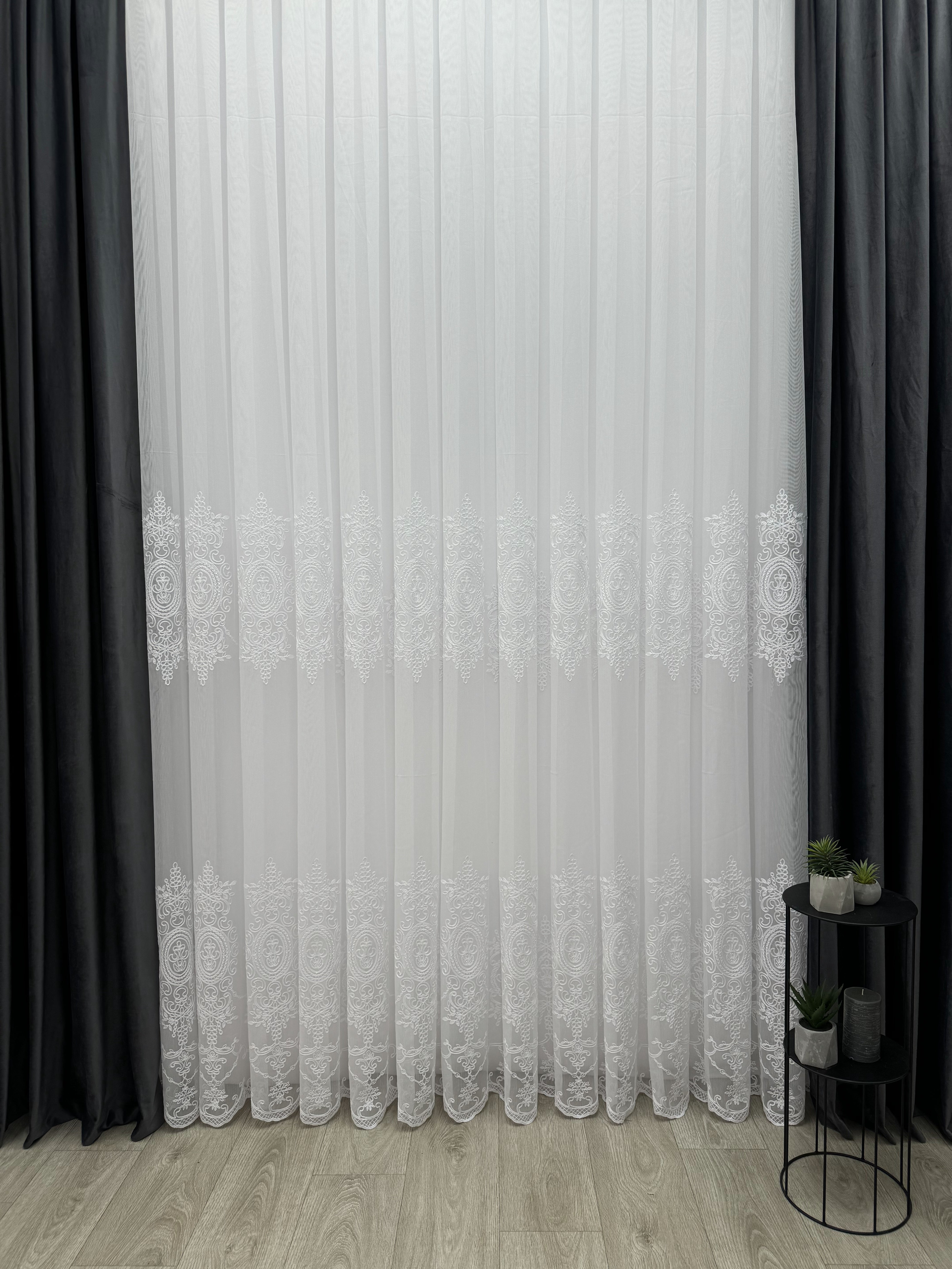 Sheer curtain with beautiful embroidery, white color