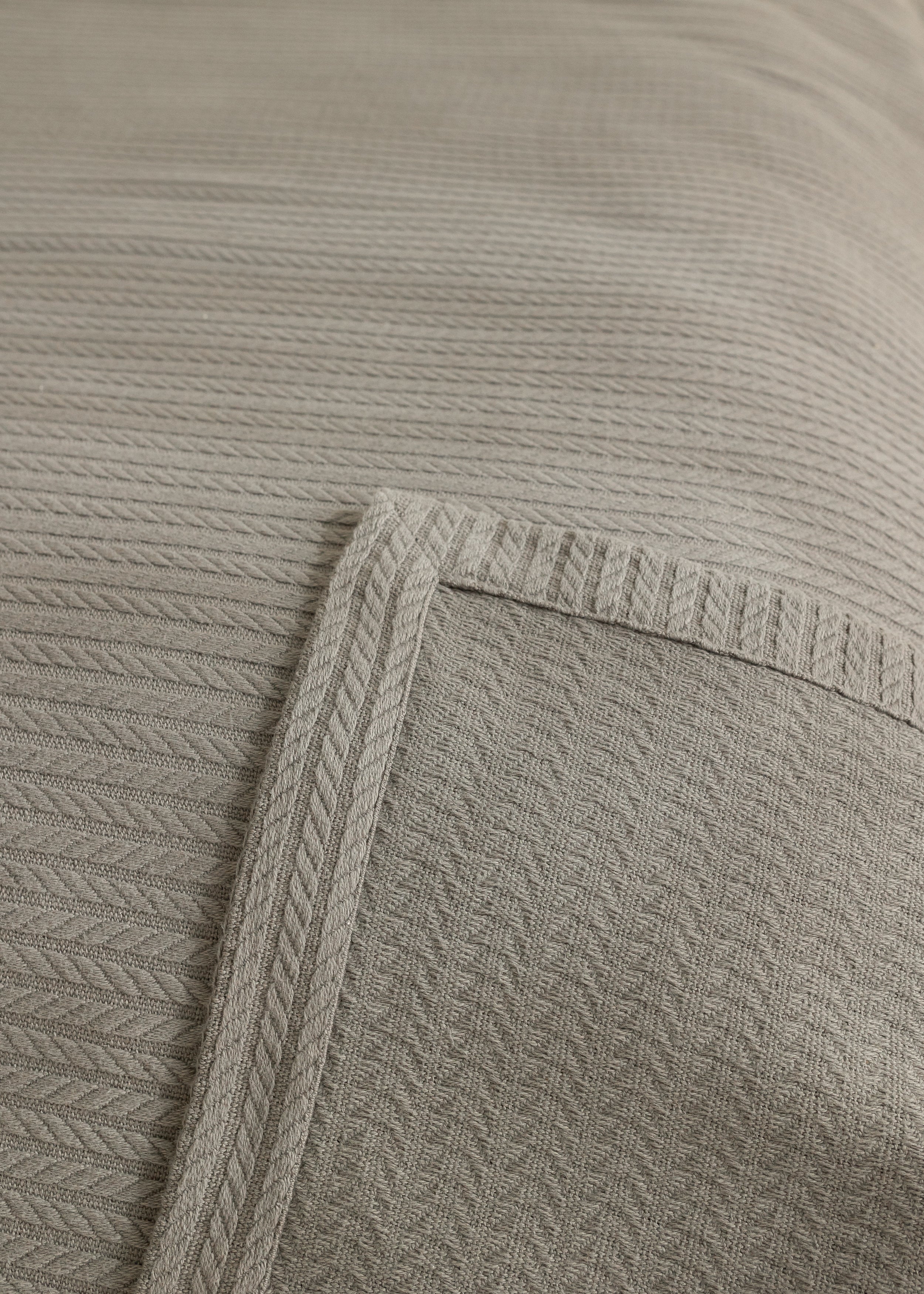 Bedspread "Braid", 100% cotton, graphite color