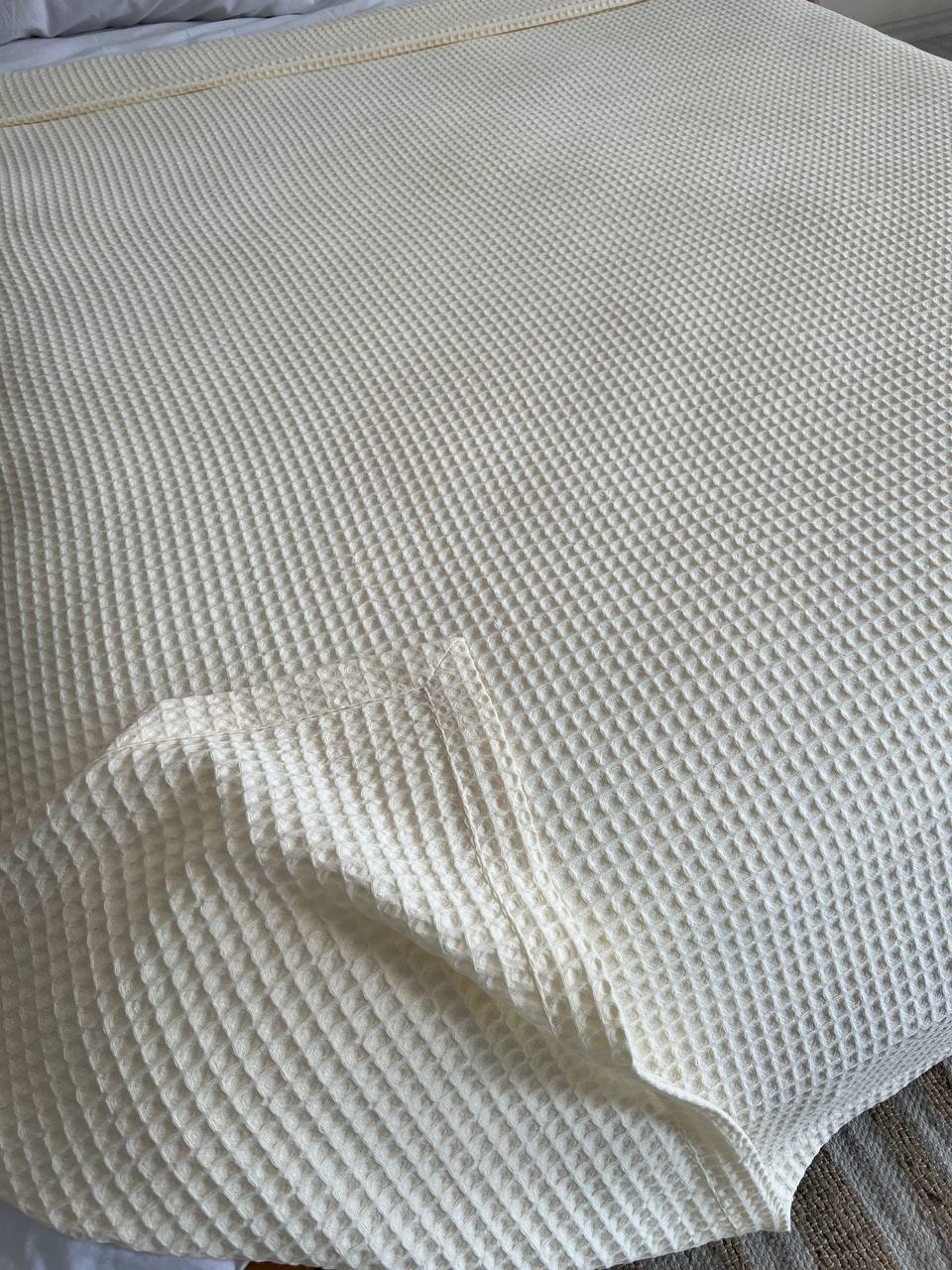 Waffle bedspread, 100% cotton, milk color