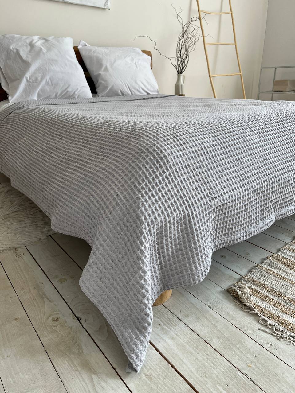 Waffle bedspread, 100% cotton, grey color