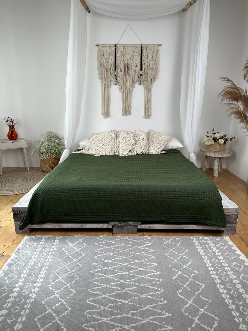 Сotton bedspread "Pike", emerald green color