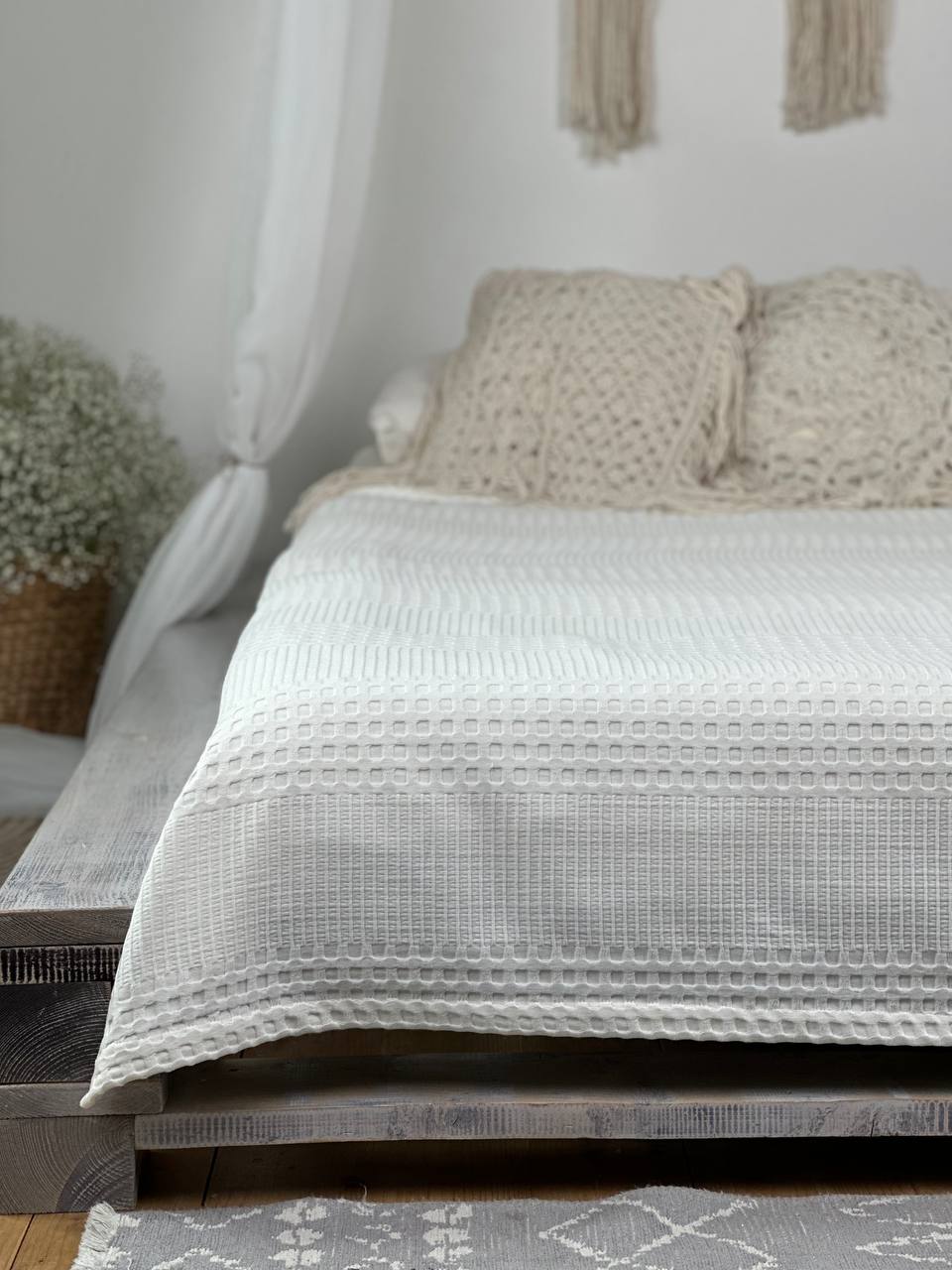 Сotton bedspread "Pike", milk color