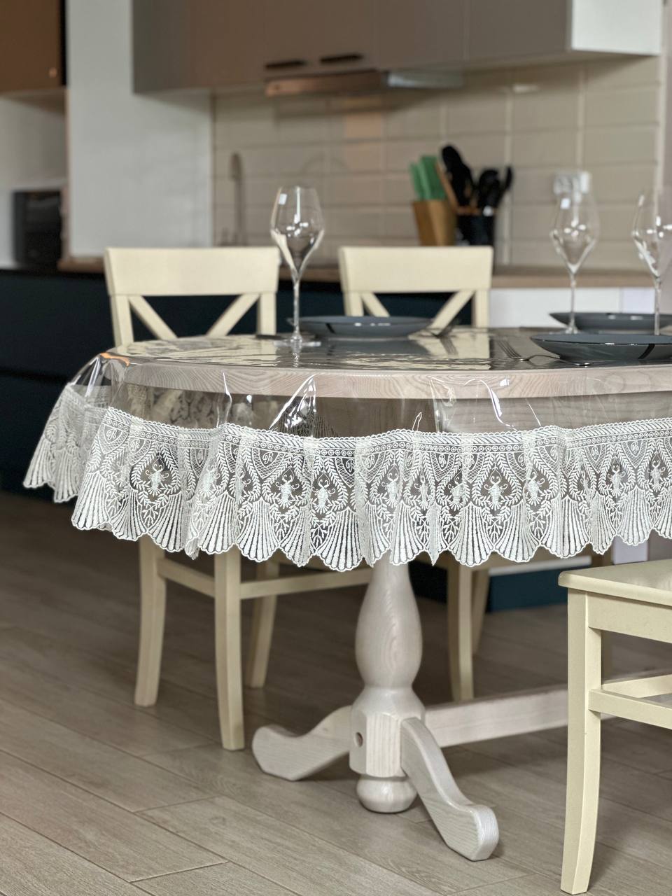 Silicone tablecloth with Versailles lace, color: Milk (custom size or standard size)