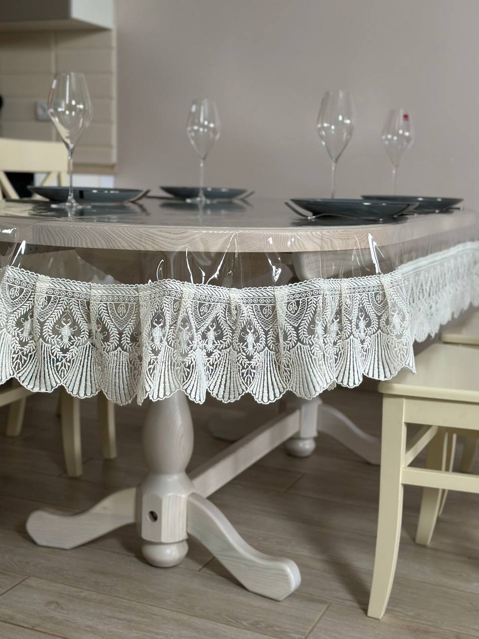 Silicone tablecloth with Versailles lace, color: Milk (custom size or standard size)