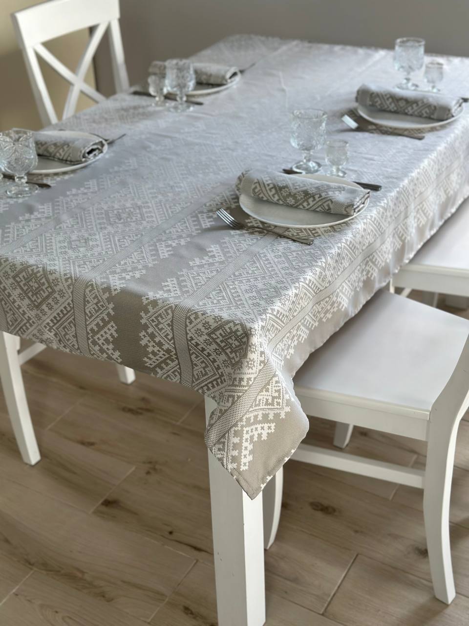 Ukrainian tablecloth embroidered linen, Ukrainian ornament, luxury quality (custom or standard size)