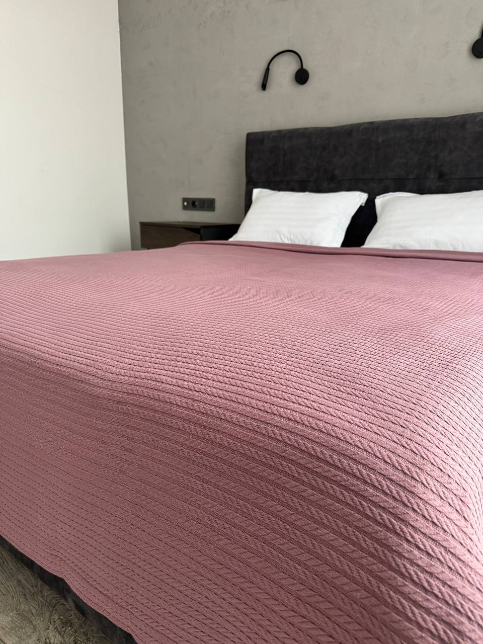 Bedspread "Braid", 100% cotton, dark pink color