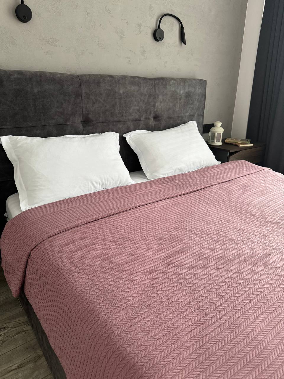 Bedspread "Braid", 100% cotton, dark pink color