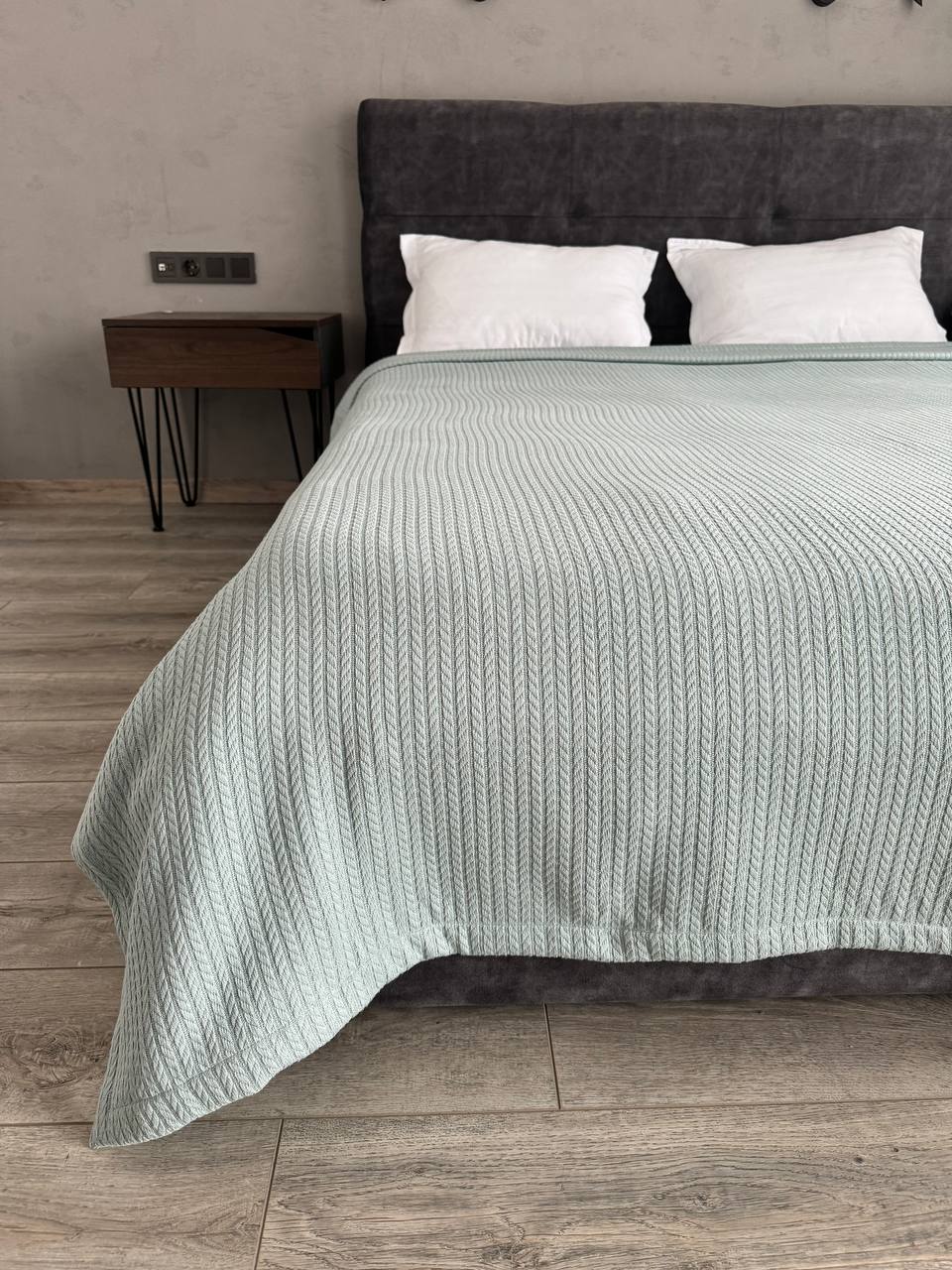 Bedspread "Braid", 100% cotton, mint color