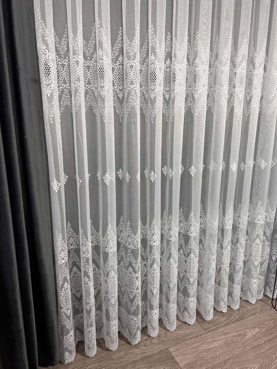 Sheer curtain with beautiful embroidery, white color