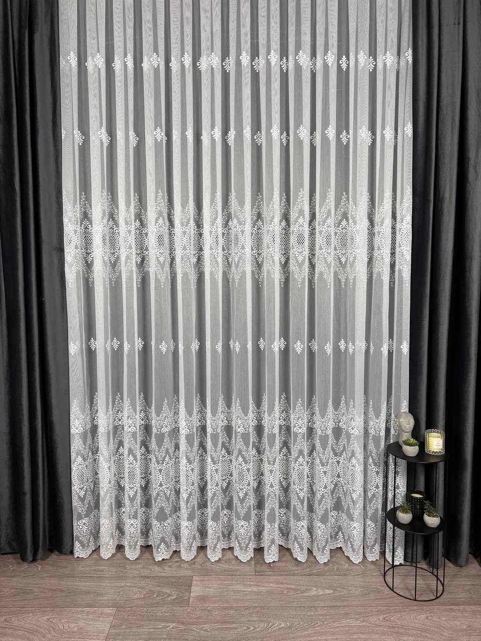 Sheer curtain with beautiful embroidery, white color